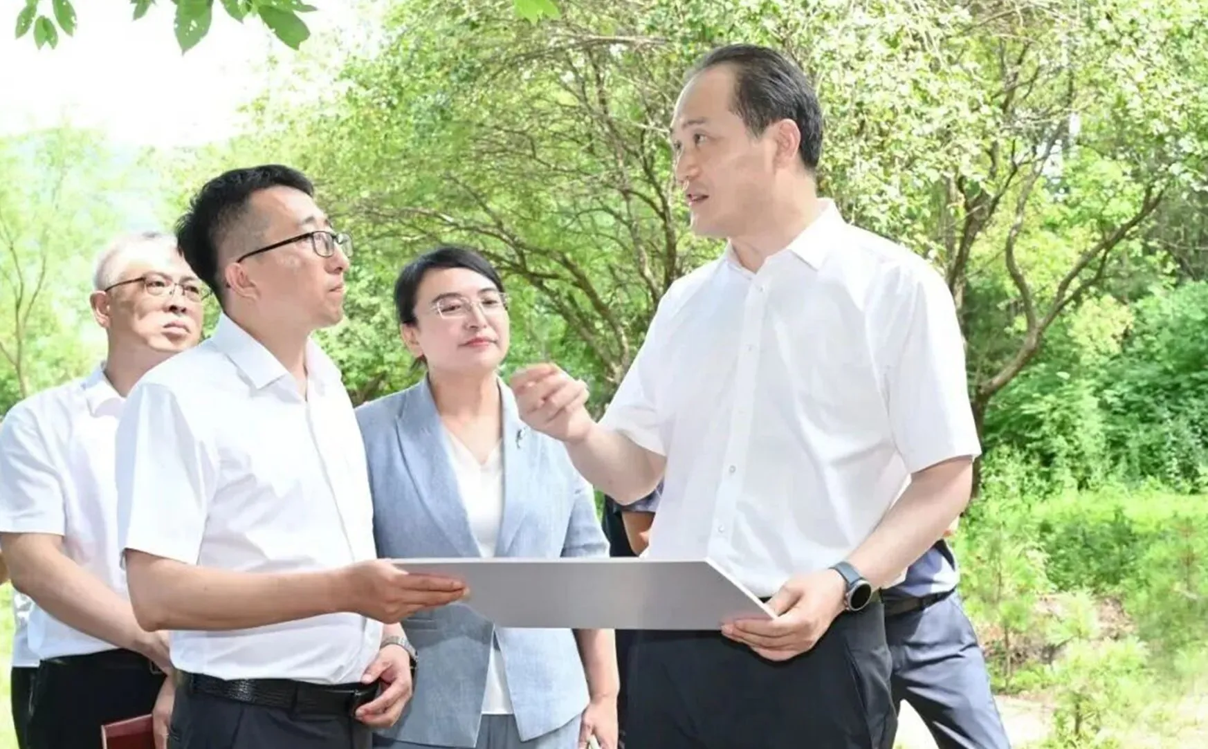 孙简到东昌区调研